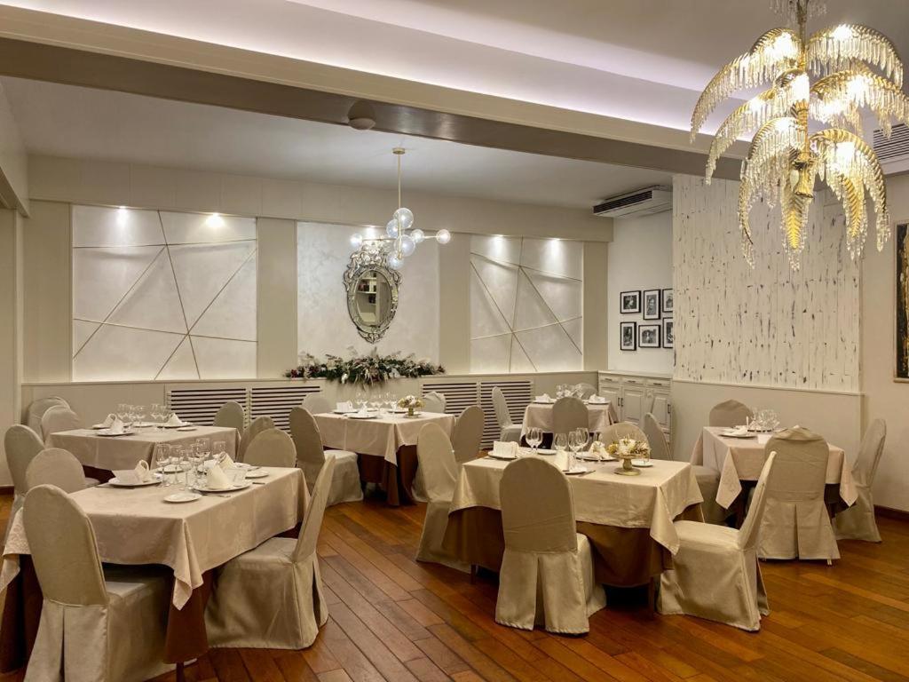 Hotel Las Cabanas Peñaranda de Bracamonte Kültér fotó