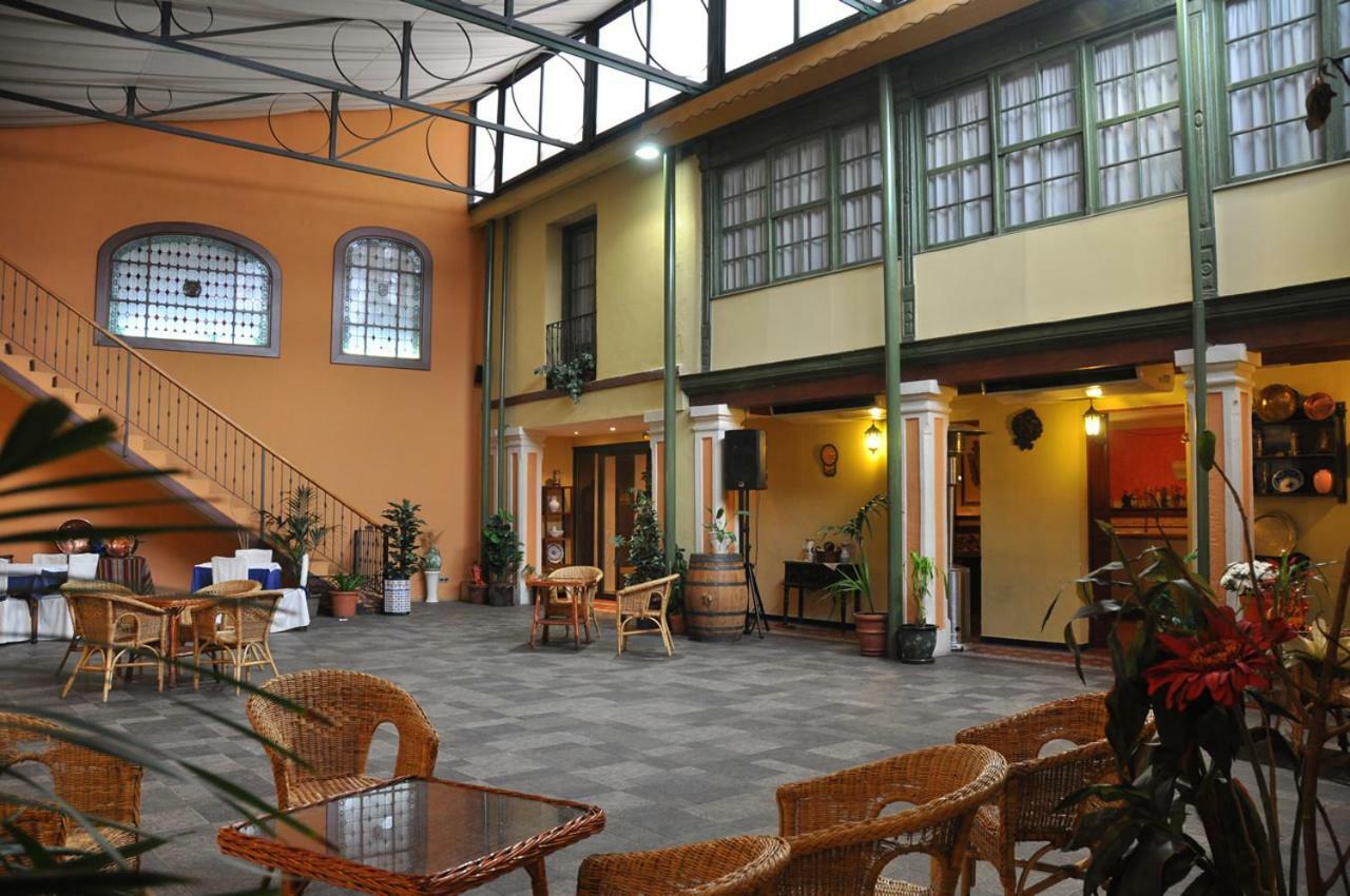 Hotel Las Cabanas Peñaranda de Bracamonte Kültér fotó